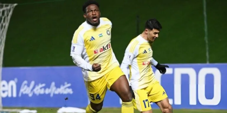 Phong độ của Valencia và Levante